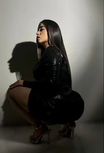 VIP Surat Escort Girl Services At Very Low Price 1