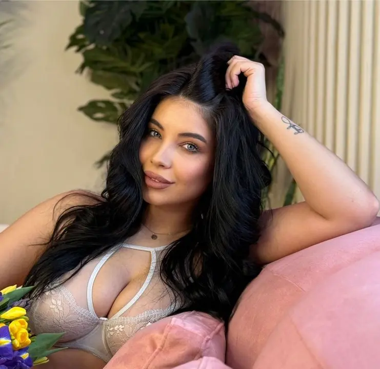 Manju VIP Independent Escort College Student In Mumbai 2