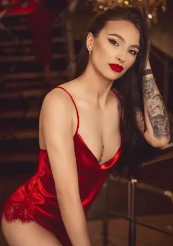 High Profile Call Girl Available In Lucknow